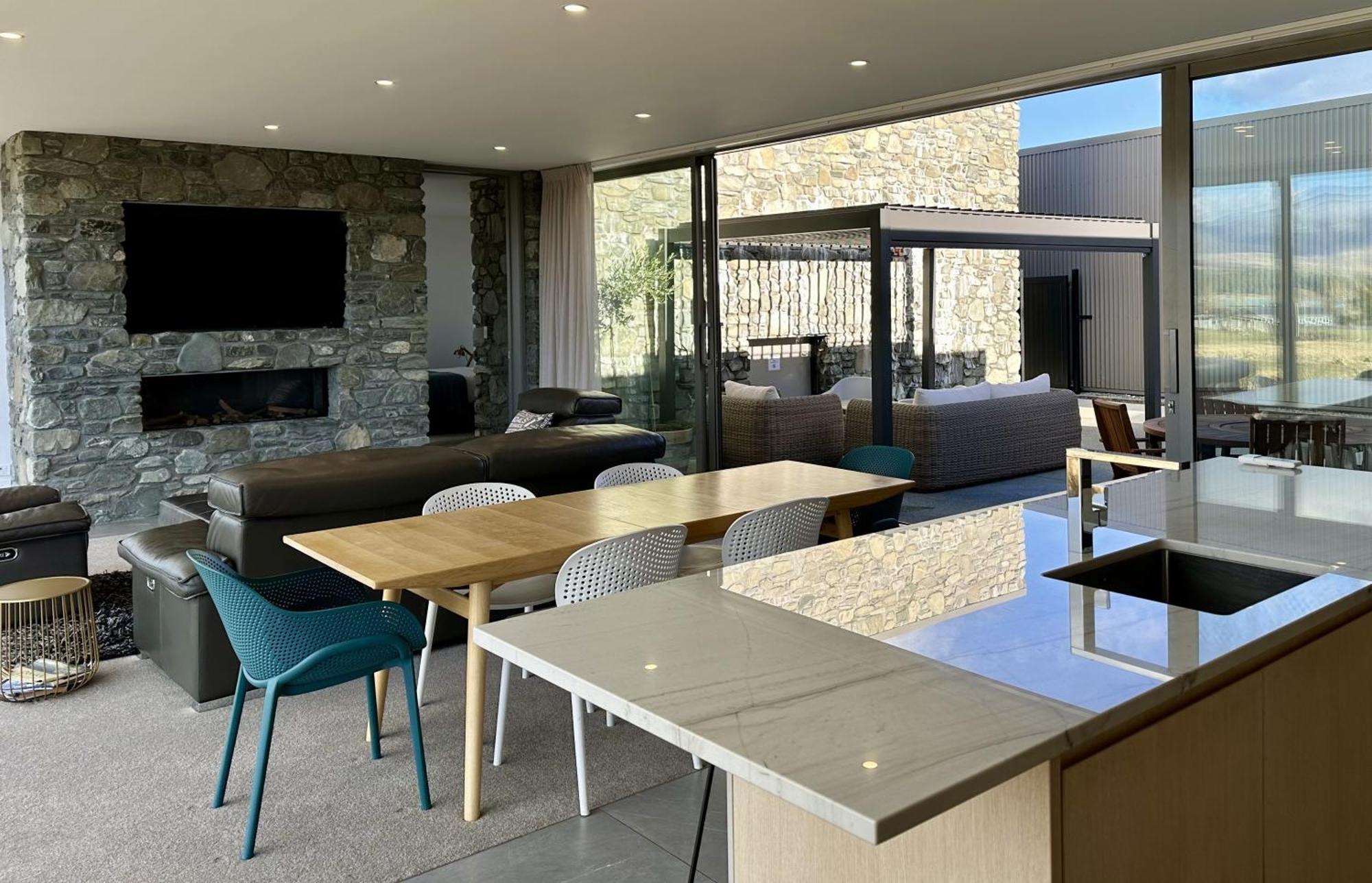 Luxury Lakeview Apartment Lac Tekapo Extérieur photo
